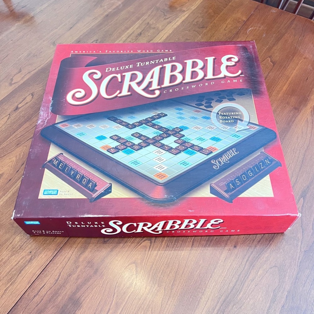 Scrabble Deluxe Turntable Board Game 100% Complete 2001 Embroidered Bag